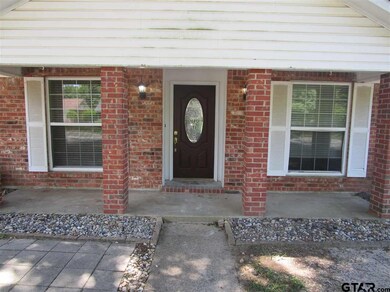 6027 6027 Whispering Ln, Tyler, TX 75707 - photo 2