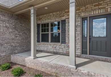 123 Whispering Pines Dr, Frankfort, KY 40601 - photo 2