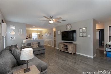 9146 Mare Hunt, San Antonio, TX 78254 - photo 4