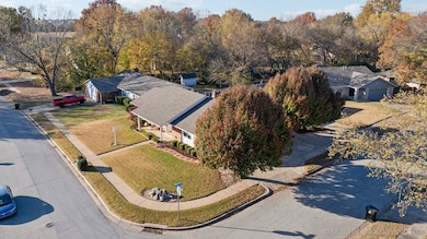 2904 E Knoxville St, Broken Arrow, OK 74014 - photo 4