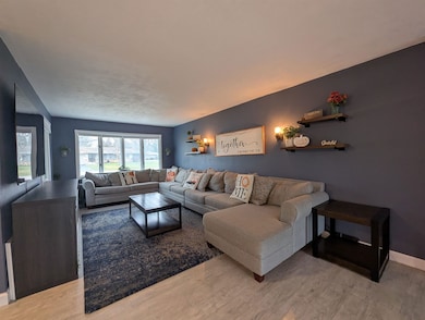 9639 Squire Ln, Belvidere, IL 61008 - photo 4