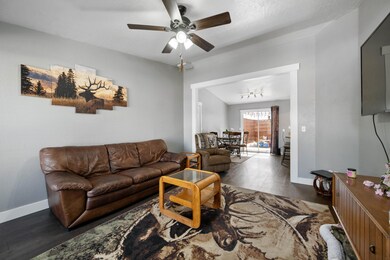 3.Living Room
