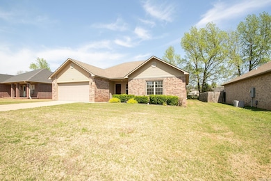 19 Trinity Dr, Cabot, AR 72023 - photo 2