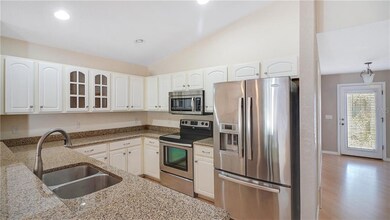 12376 NE 48th Loop, Oxford, FL 34484 - photo 5