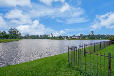 28726 Hidden Lake W, Magnolia, TX 77354 - photo 5