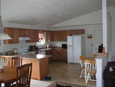 Kitchen Spacious, Open Floor Plan For Eat-In Kitch