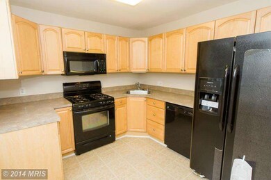 8706 Jenifer Rd, Parkville, MD 21234 - photo 6