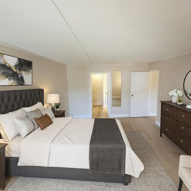 50 56 Broadlawn Park unit 512, Boston, MA 02147 - photo 5