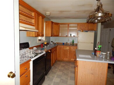 4 Cheyenne Dr, Freeport, ME 04032 - photo 3
