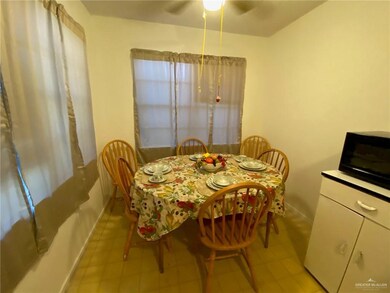 206 N Fir St, Pharr, TX 78577 - photo 2