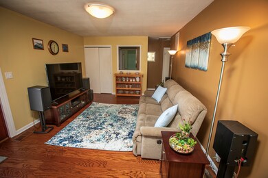 3103 Fremont St, Rolling Meadows, IL 60008 - photo 5