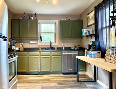 725 N West St, Greensburg, IN 47240 - photo 4