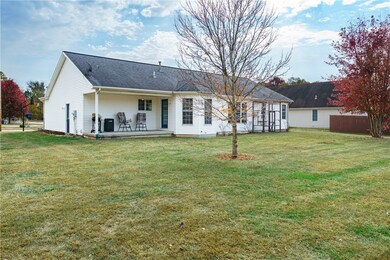 2103 Redbud St, Effingham, IL 62401 - photo 7