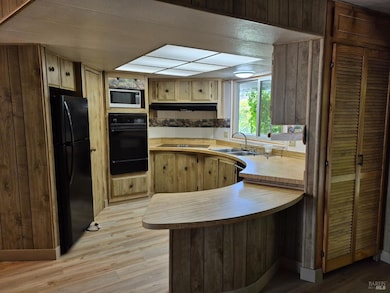 10755 Mobile Village Way unit 56, Willits, CA 95490 - photo 3