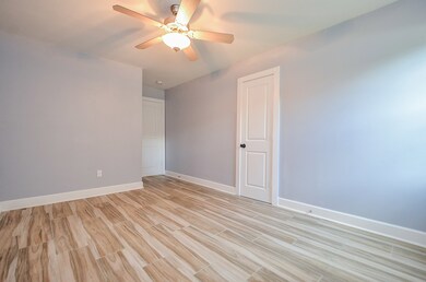6143 Cavanaugh St, Houston, TX 77021 - photo 7