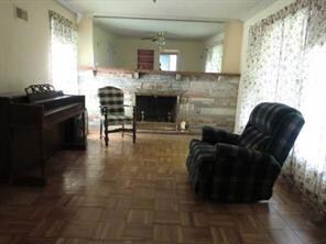 158 S 9th Ave, Beech Grove, IN 46107 - photo 6