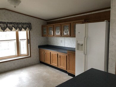 126 Fox Hill Ln, Franconia, NH 03580 - photo 4