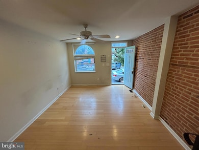118 W Randall St, Baltimore, MD 21230 - photo 5
