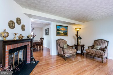 2519 Proctor Ln, Baltimore, MD 21234 - photo 4