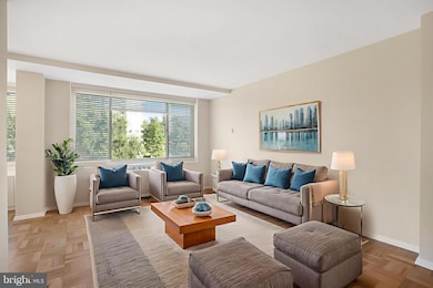 Four Thousand Tunlaw unit 1030, Washington, DC 20007 - photo 3