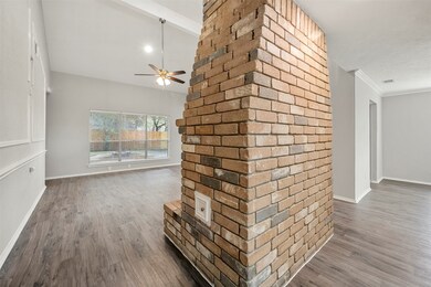 16302 Leamington Ln, Houston, TX 77095 - photo 2