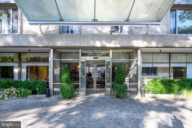 Claridge House unit 821N, Washington, DC 20037 - photo 2