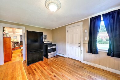 290 George Arden Ave, Warwick, RI 02886 - photo 4