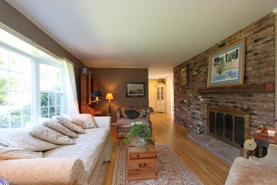 59 Thornridge Dr, Stamford, CT 06903 - photo 6