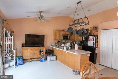 1510 Barrack Ln, Glen Burnie, MD 21061 - photo 5