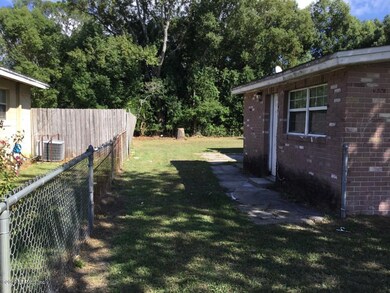 4621 Daughtry Blvd E, Jacksonville, FL 32210 - photo 3