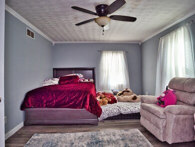 154 S Main St, Acushnet, MA 02743 - photo 4