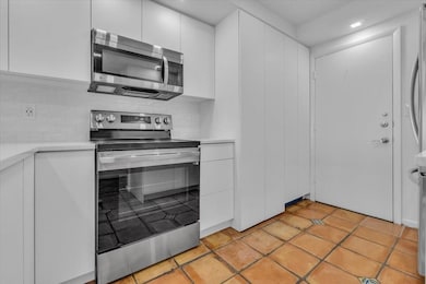 Starlight Towers unit 7C, Lauderdale By the Sea, FL 33308 - photo 7