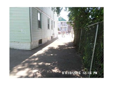 16 Pumgansett St unit 18, Providence, RI 02908 - photo 3