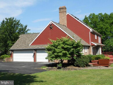 10 Buckingham Dr, Reading, PA 19605 - photo 5