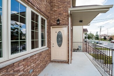 114 willowbrook