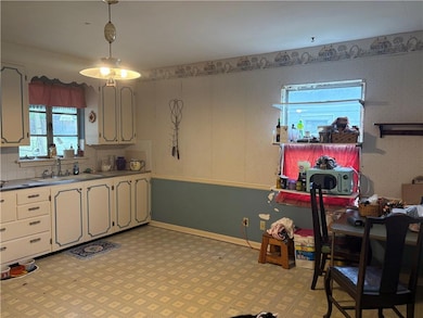 1223 S Osage St, Independence, MO 64055 - photo 4