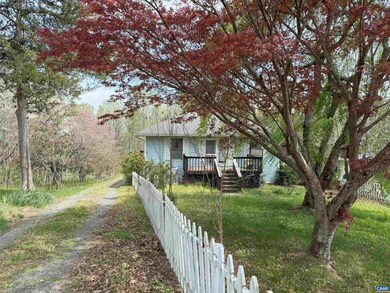 395 Lakeview Cir, Louisa, VA 23093 - photo 2