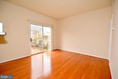 12065 Kemps Landing Cir, Manassas, VA 20109 - photo 5