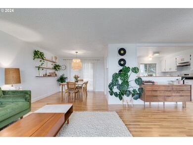 Living Room/Dining Room
