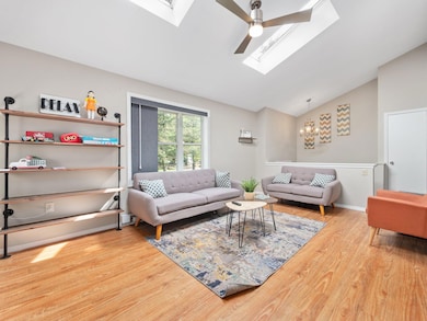 16-web-or-mls-P2844190