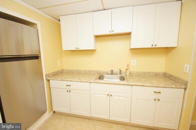 6925 Harford Rd, Parkville, MD 21234 - photo 6