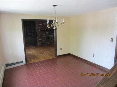 302 Grove St, Randolph, MA 02368 - photo 4