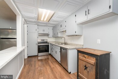 3584 Gregway Dr, Chambersburg, PA 17202 - photo 6