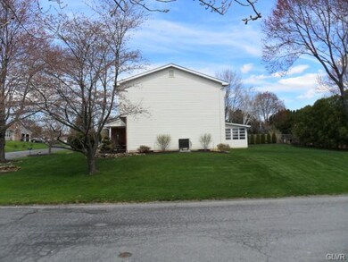 3350 Moravian Ct, Bethlehem, PA 18020 - photo 3