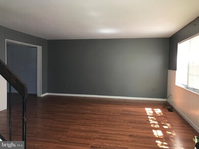 6918 Turnberry Ct, Frederick, MD 21703 - photo 2