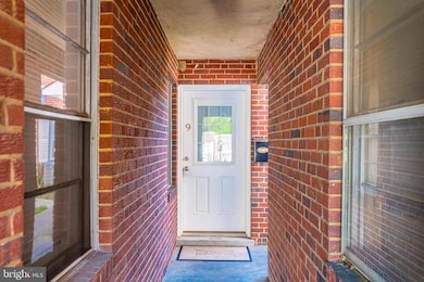 410 Main St unit 9, Laurel, MD 20707 - photo 3