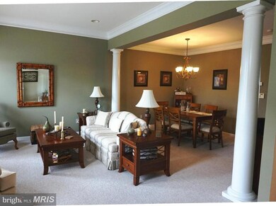 25832 Kirkwood Square, Chantilly, VA 20152 - photo 5