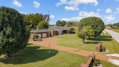 1744 Carthage Rd, Red Boiling Springs, TN 37150 - photo 7