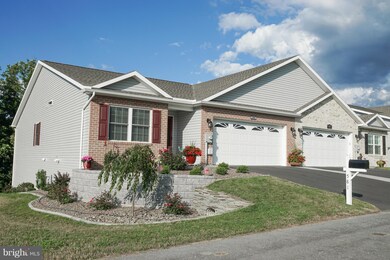 613 Shook Ct W, Greencastle, PA 17225 - photo 2