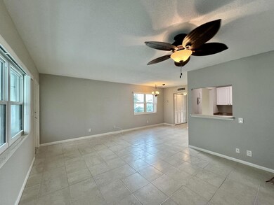20 Norwich A, West Palm Beach, FL 33417 - photo 2